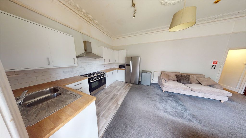 Property photo 2 of 15 Picture No. 58