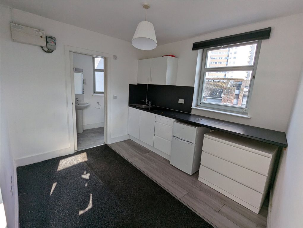 Property photo 3 of 7 Picture No. 07