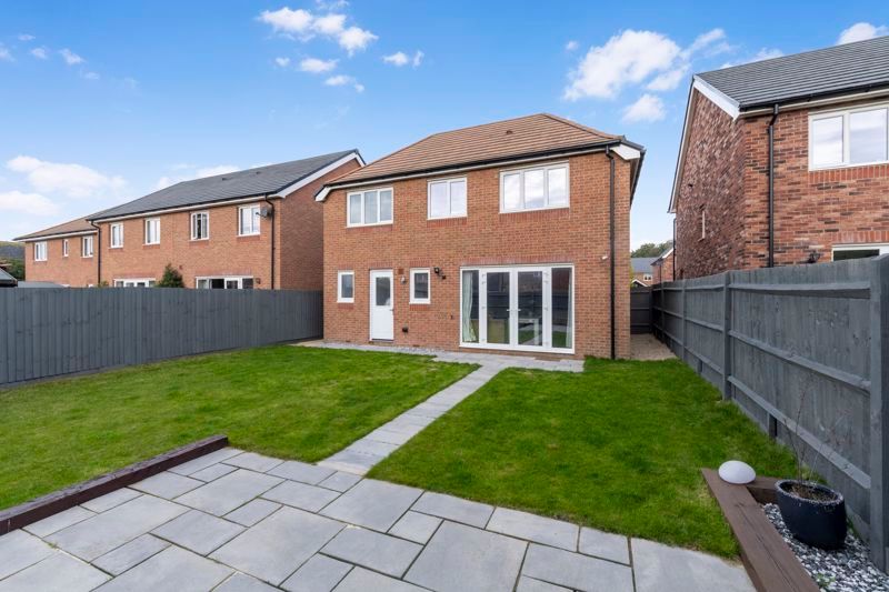 Property photo 2 of 19 Photo 4