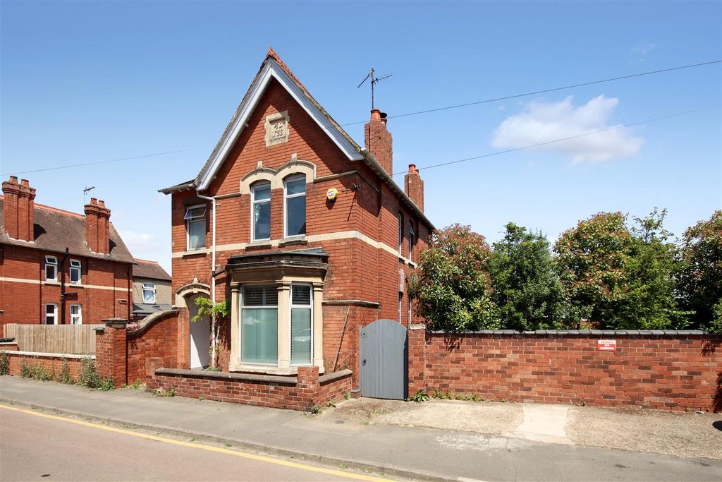Property photo 1 of 32 Img_5293.Jpg