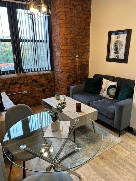 Property photo 2 of 6