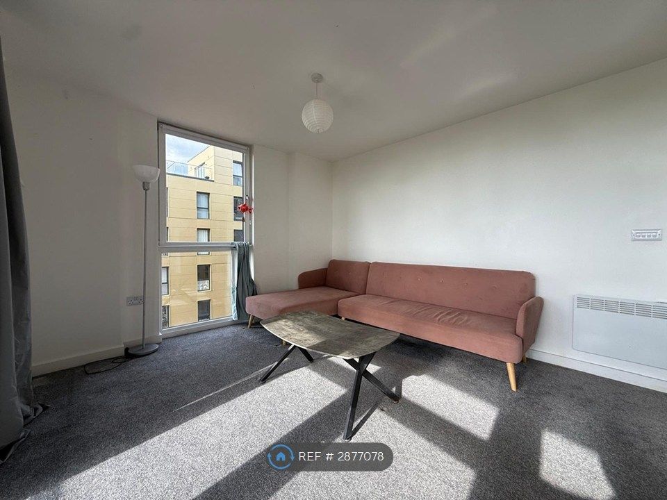 Property photo 2 of 8