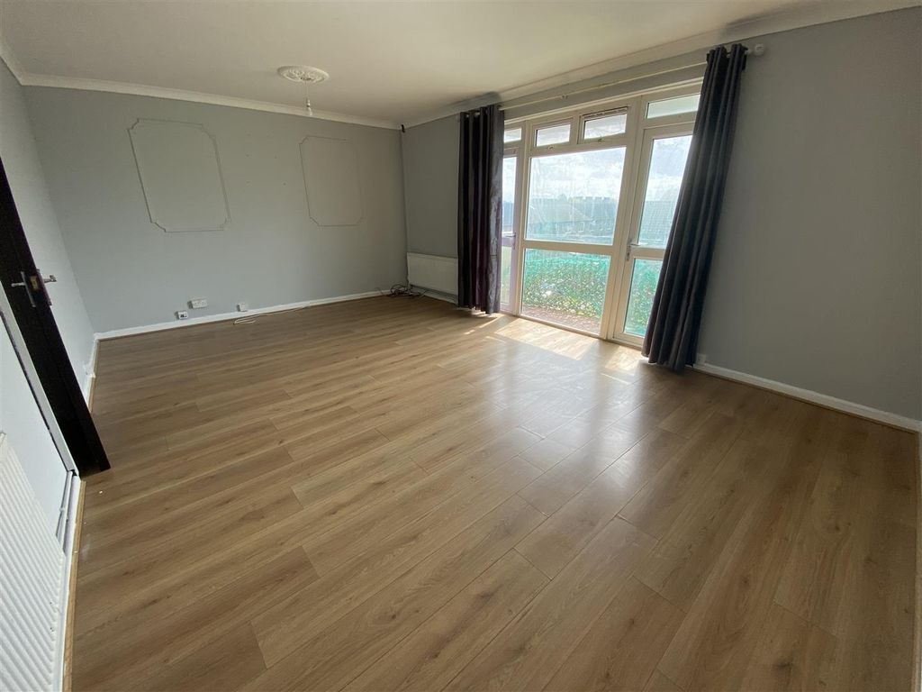 Property photo 3 of 11 Img_0109.Jpeg