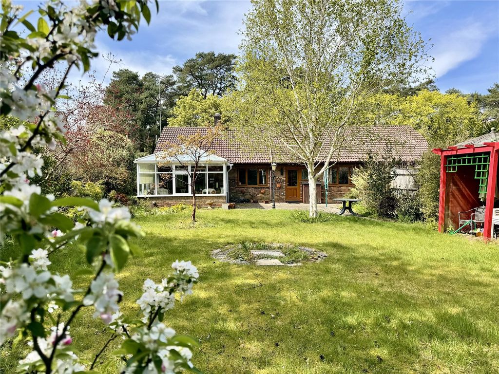 Property photo 2 of 11 Picture No. 19