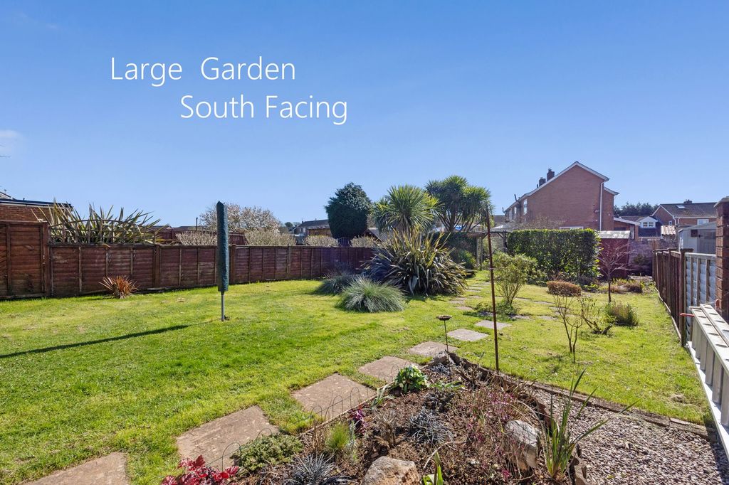 Property photo 2 of 47 Reargarden