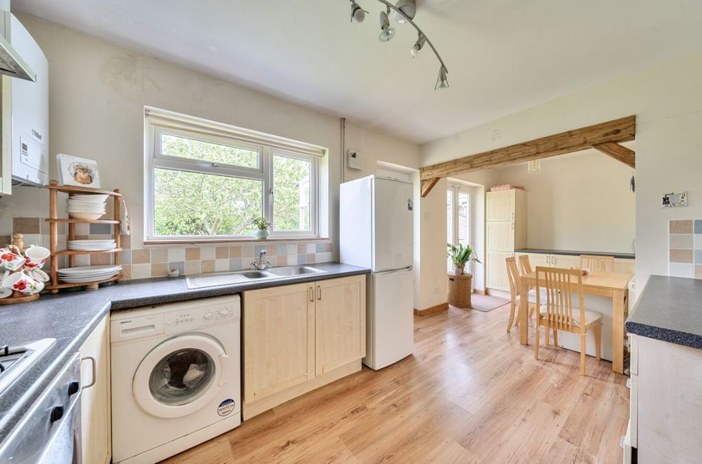 Property photo 2 of 18