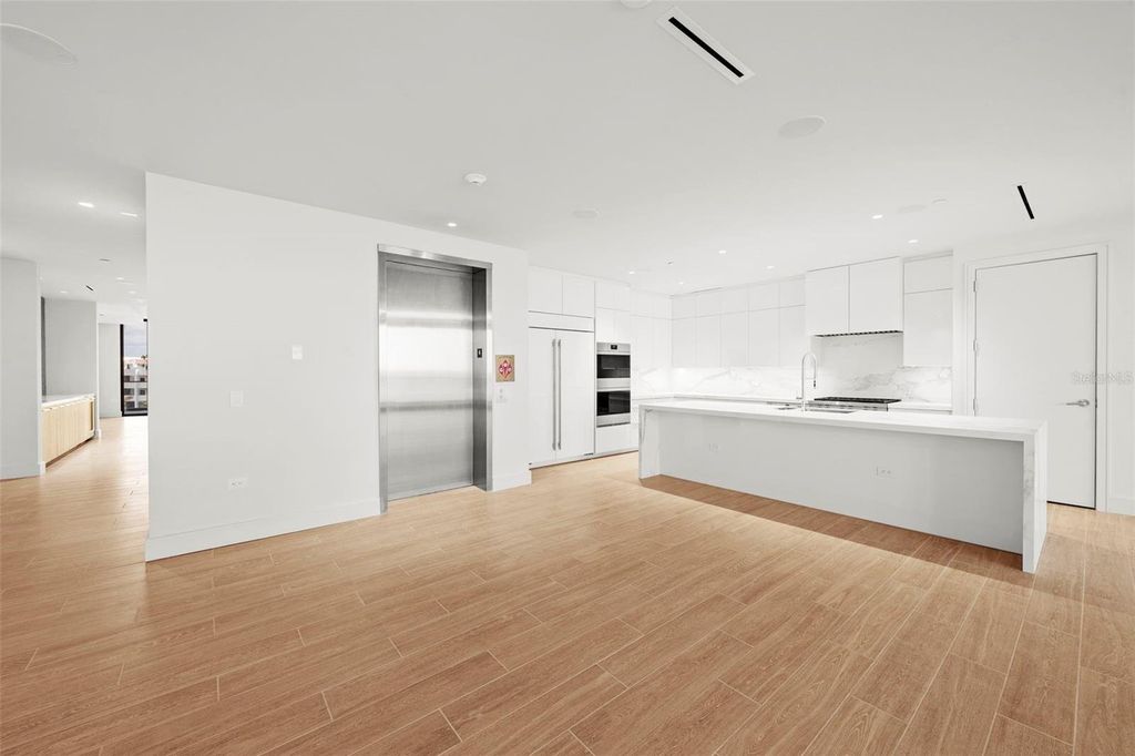 Property photo 2 of 19 <Alttext/>