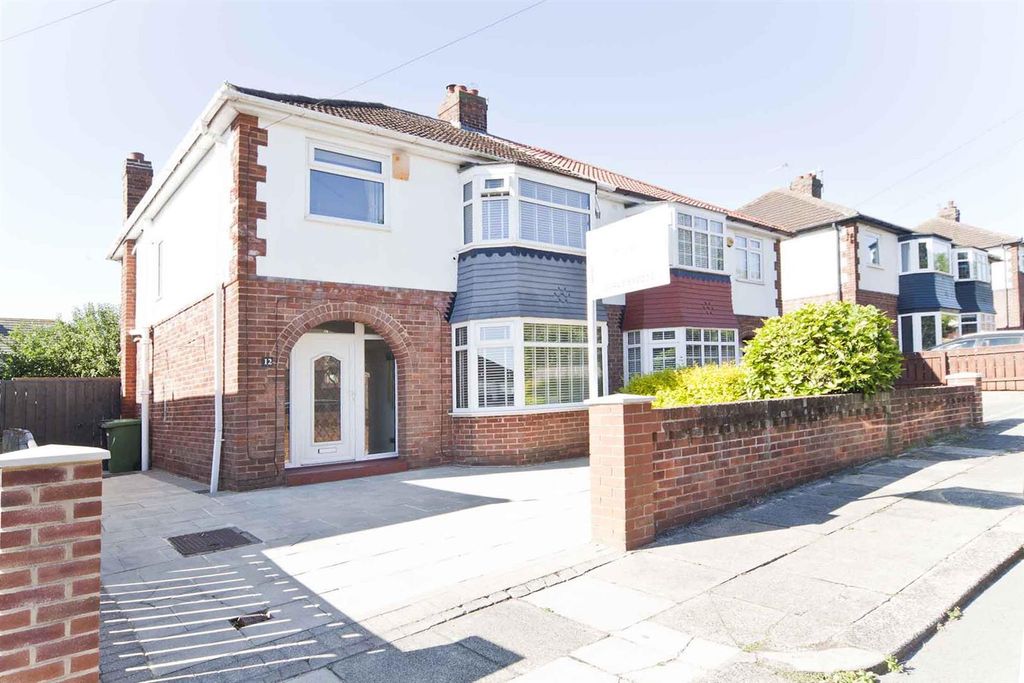 Property photo 1 of 22