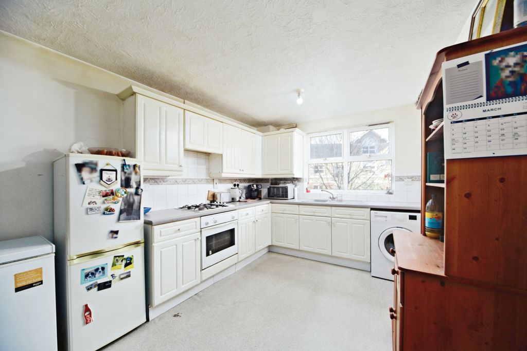 Property photo 3 of 14 Photography