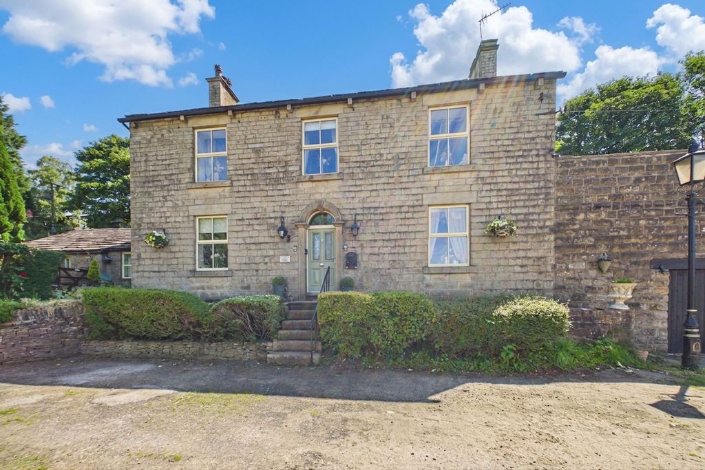 Property photo 1 of 49
