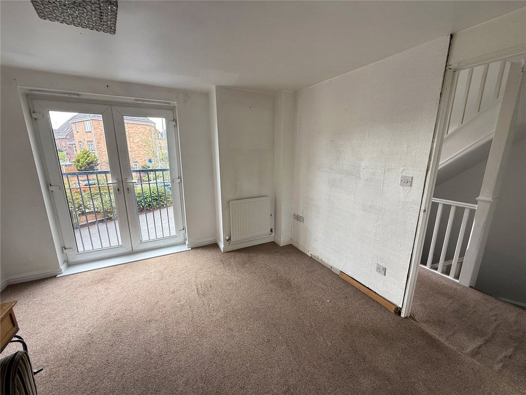 Property photo 3 of 8 Picture No. 01