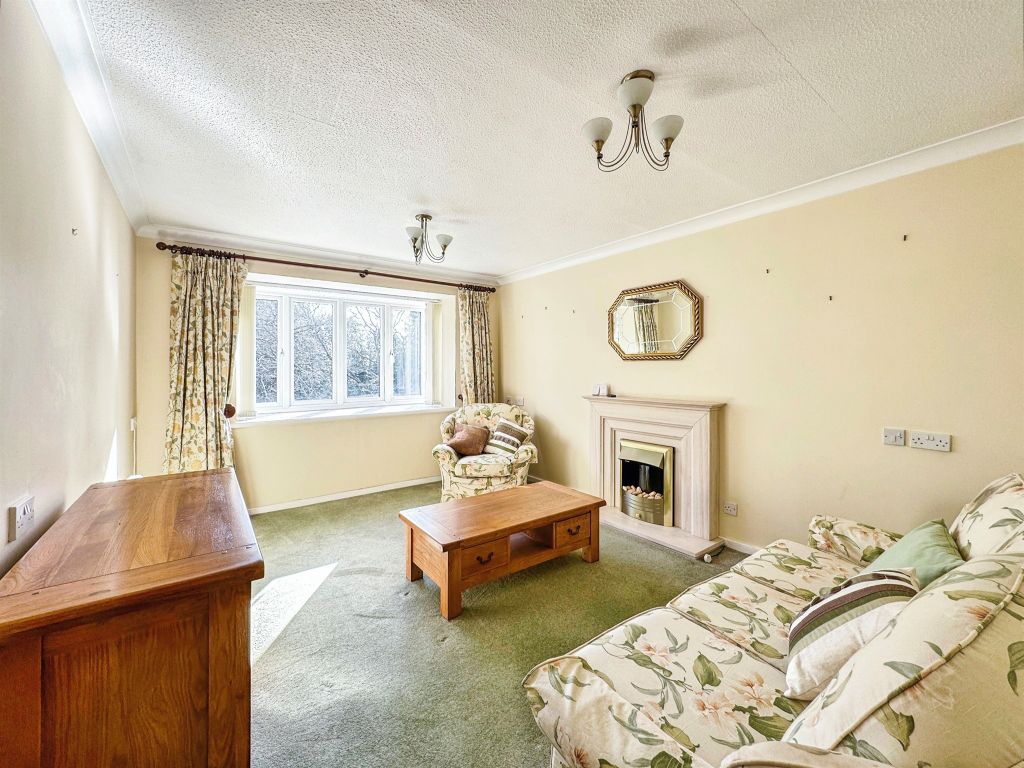 Property photo 3 of 15