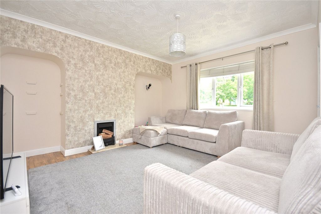 Property photo 2 of 15 Picture No. 02