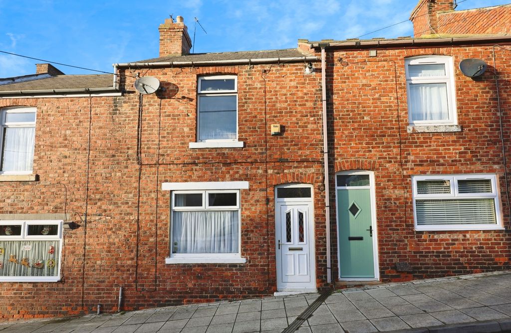 Property photo 1 of 8 Pbox-Img.Jpg