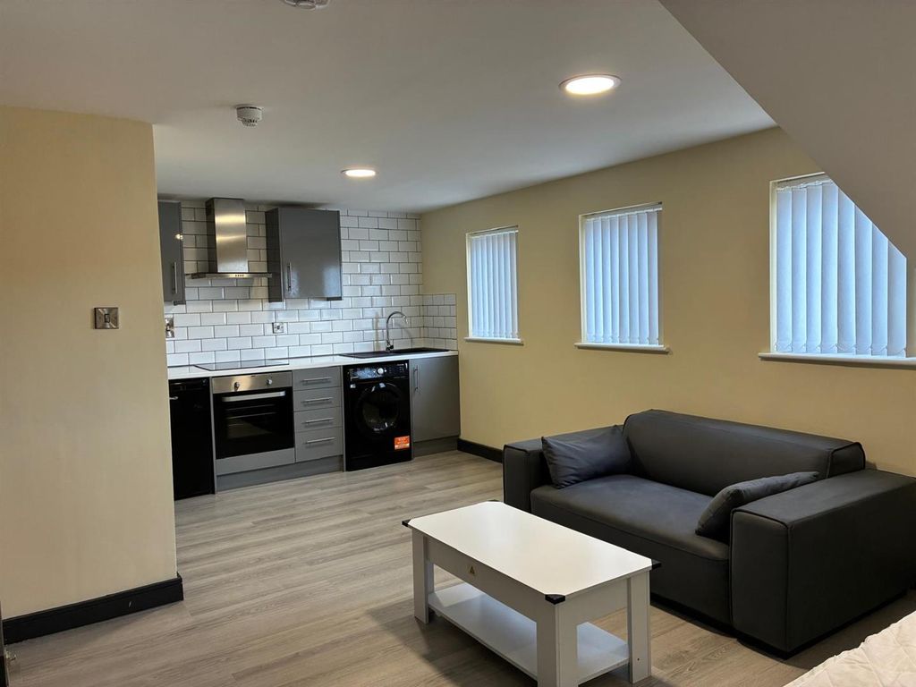 Property photo 1 of 7 Img-20251024-Wa0024.Jpg