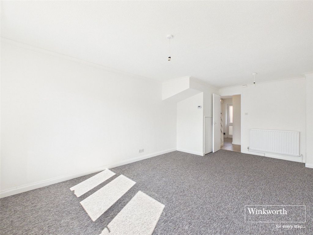 Property photo 3 of 10 Picture No. 14