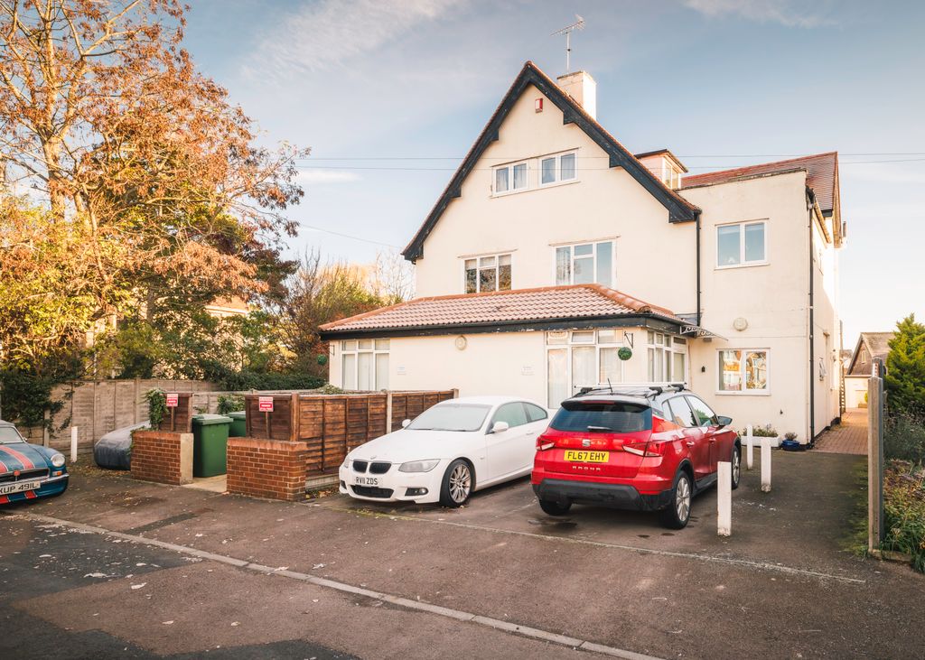 Property photo 1 of 12 Picture No. 18