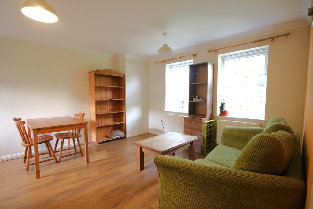 Property photo 2 of 9 Img_0575