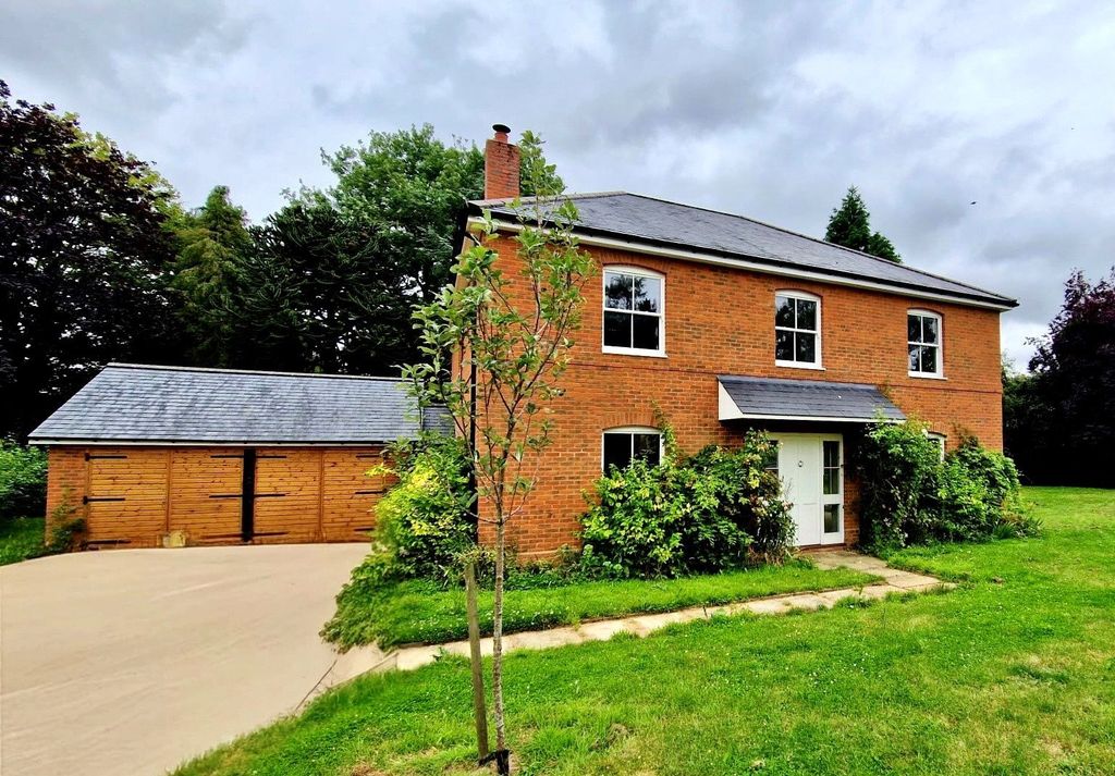 Property photo 1 of 10 Picture No. 08
