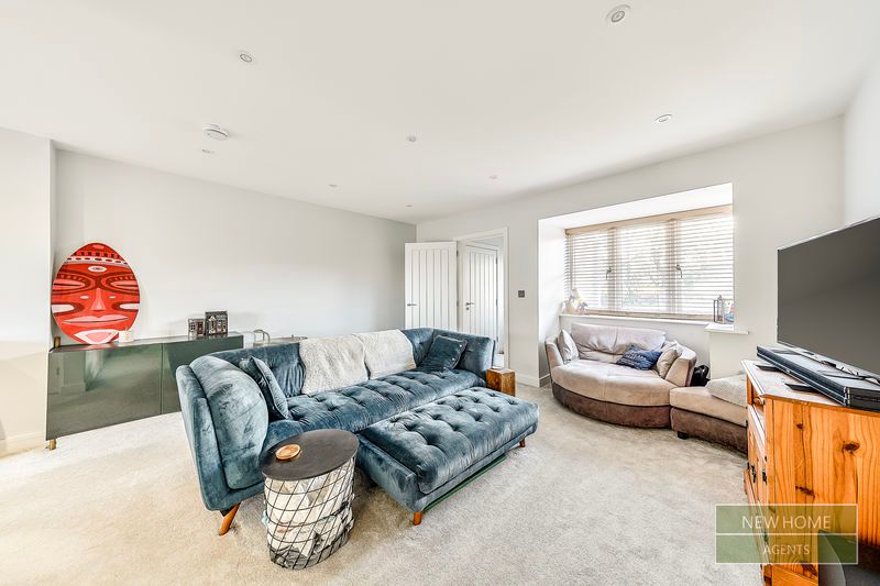 Property photo 3 of 18 Photo 15