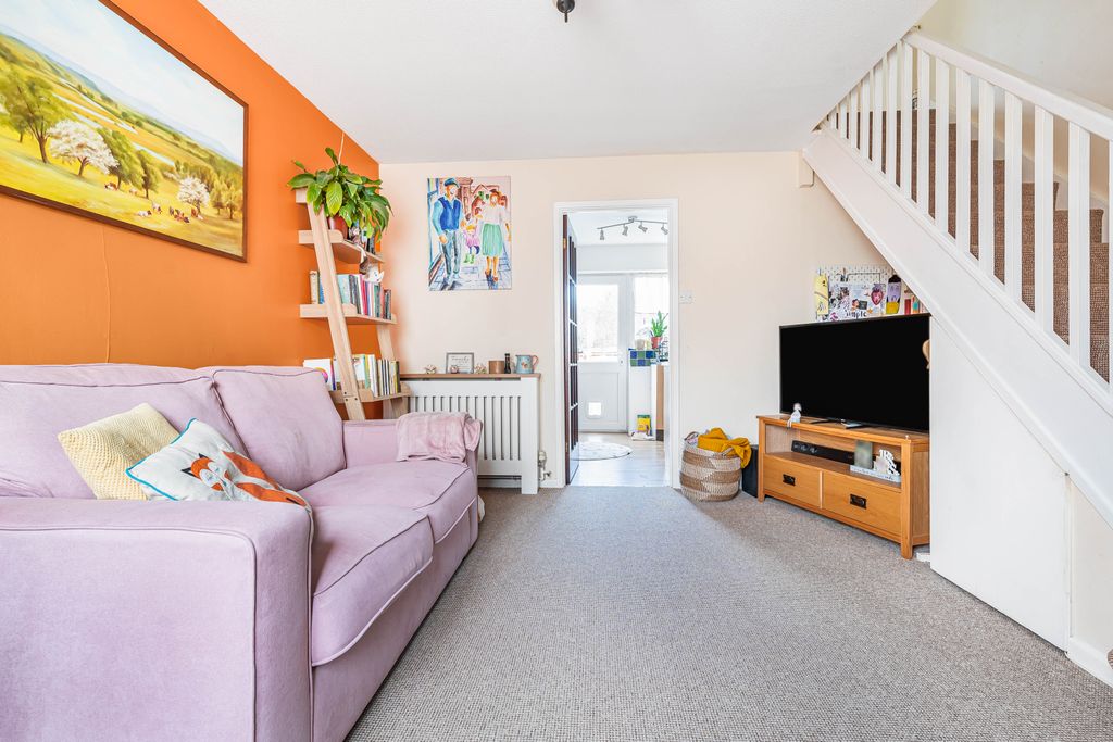 Property photo 2 of 13