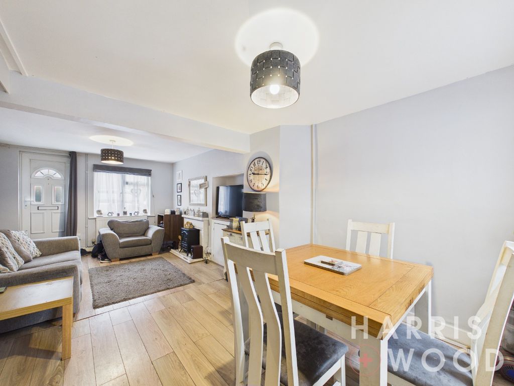 Property photo 2 of 18 4861445