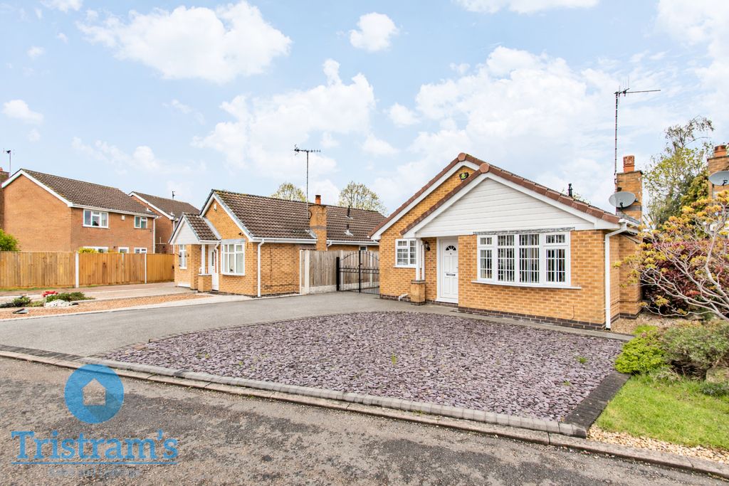 Property photo 1 of 26