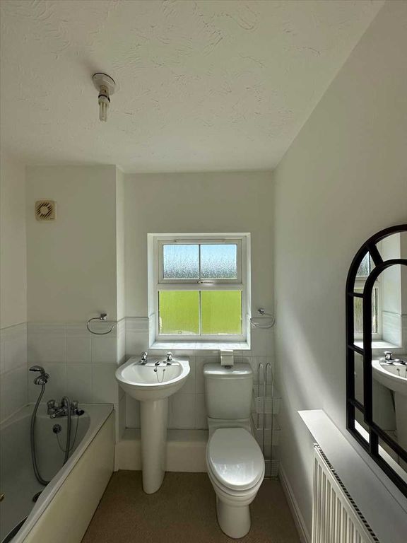 Additional image 10 of 3 bed semi-detached house to rentLaurel Way, Scunthorpe, Scunthorpe DN17