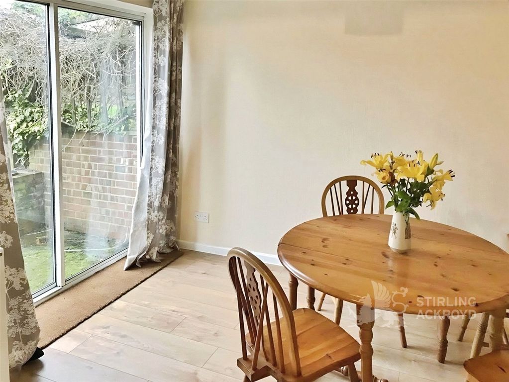 Property photo 3 of 5 Dining Room