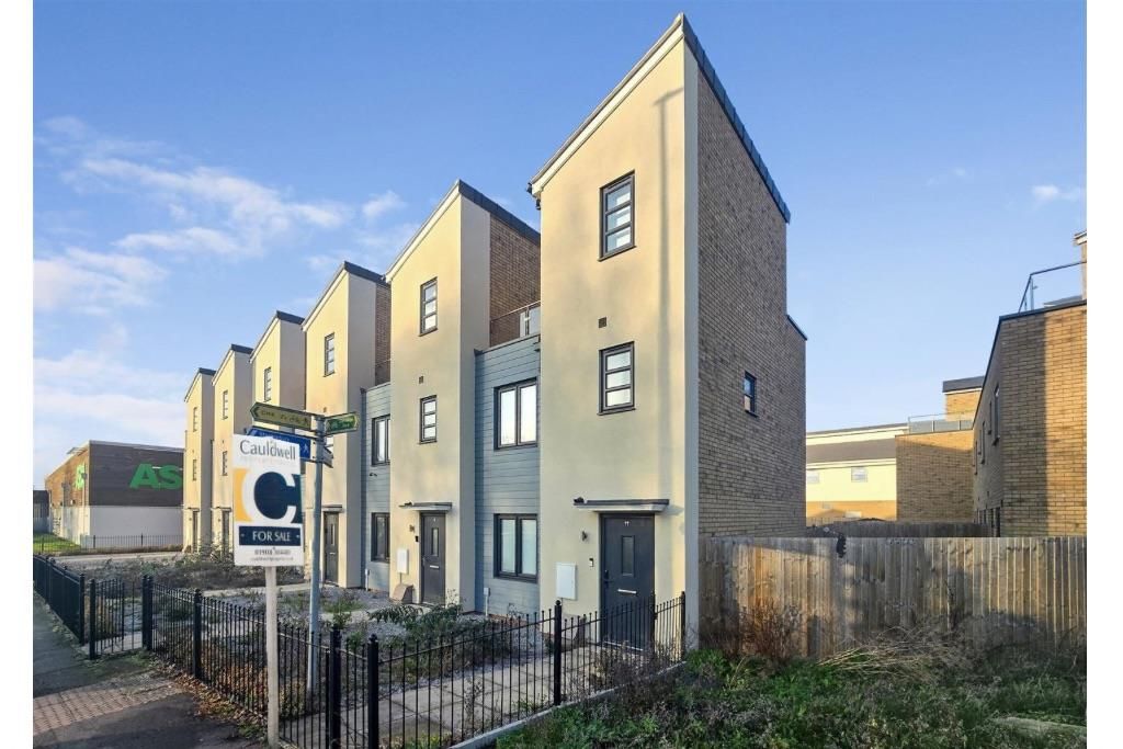 Property photo 1 of 15 Selkirk.Jpg