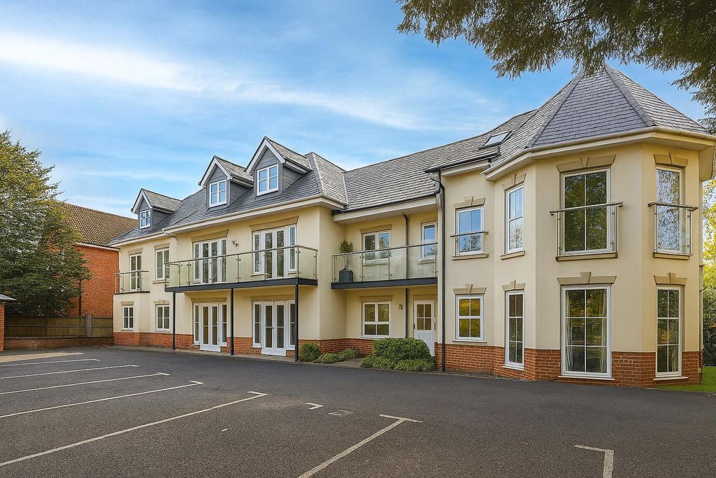 Property photo 1 of 13