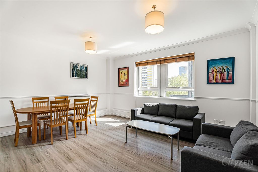 Property photo 1 of 30 Reception