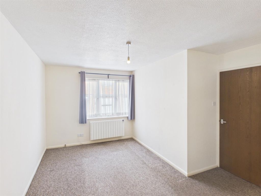 Property photo 2 of 7 Cam05080G0-Pr0434-Still001.Jpg
