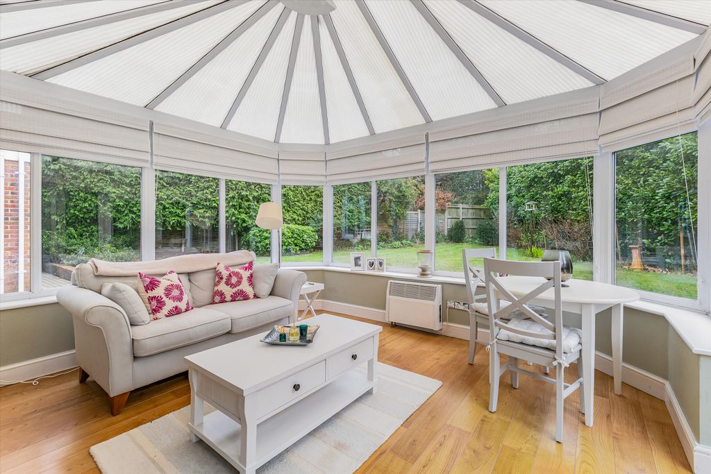 Property photo 3 of 29 Image