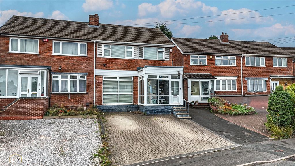 Property photo 1 of 34 Picture No. 43