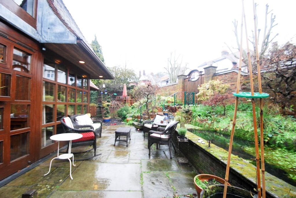 Property photo 3 of 29 Photo 2