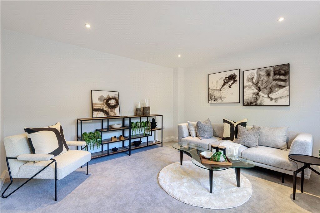 Property photo 1 of 13 Reception Room