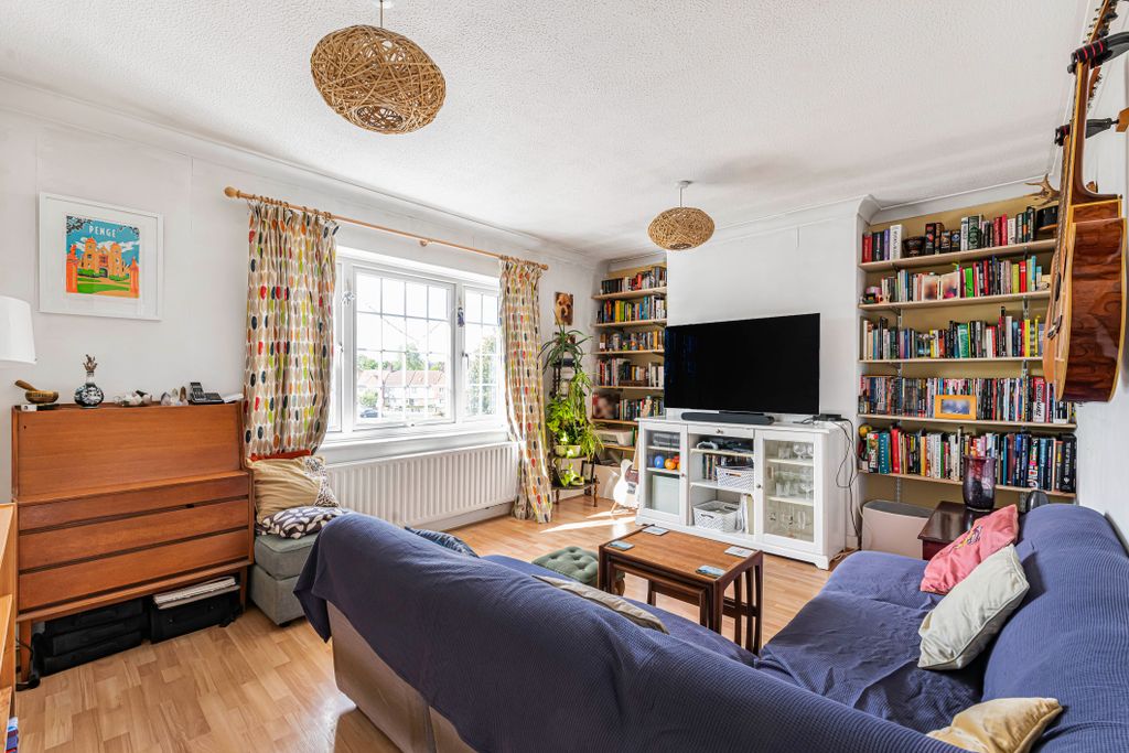 Property photo 3 of 10