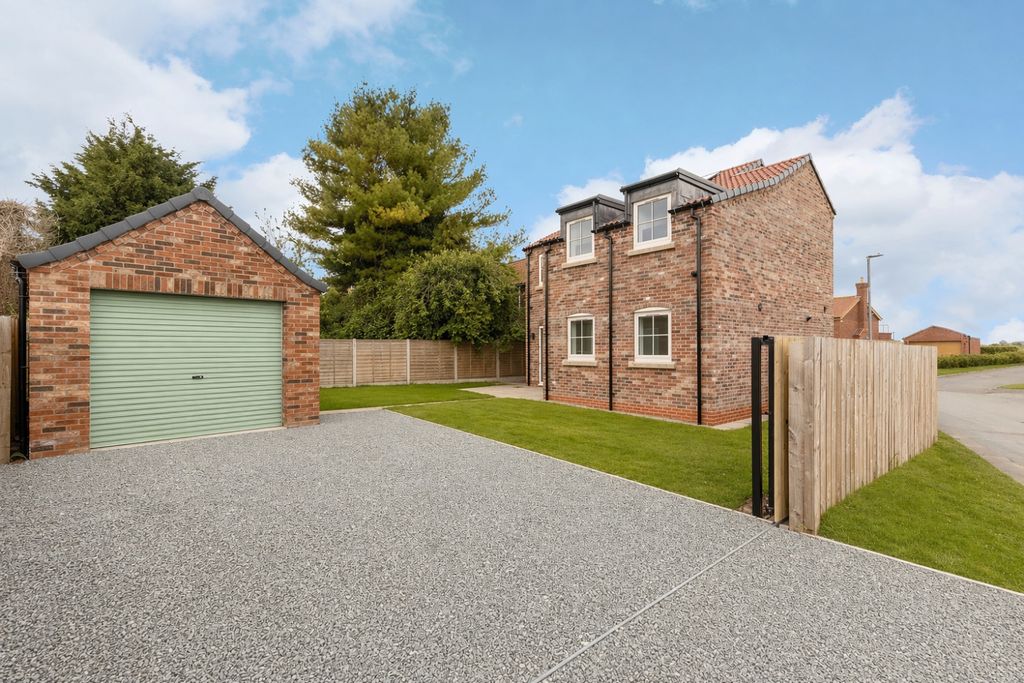 Property photo 1 of 37 Rear Exterior