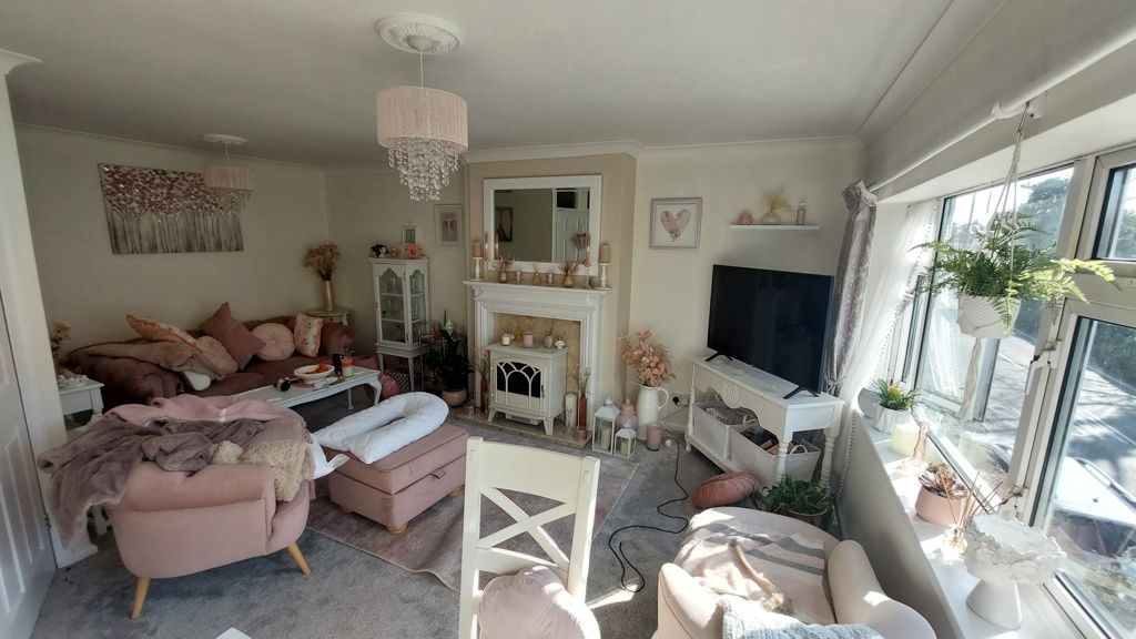 Property photo 2 of 7 Photo 2