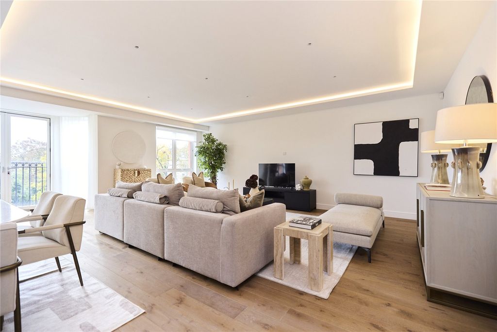 Property photo 1 of 14 Reception Room