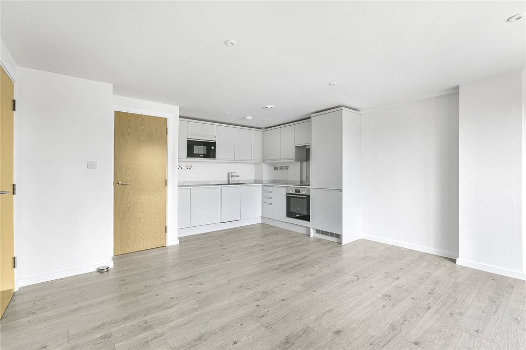 Property photo 3 of 7 Picture No. 06