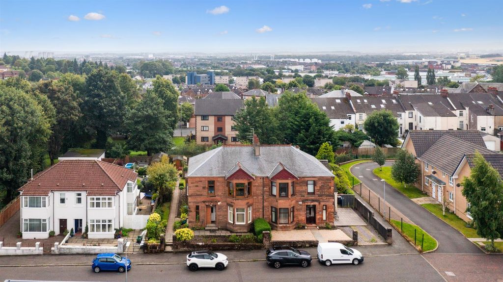 Property photo 2 of 25 23