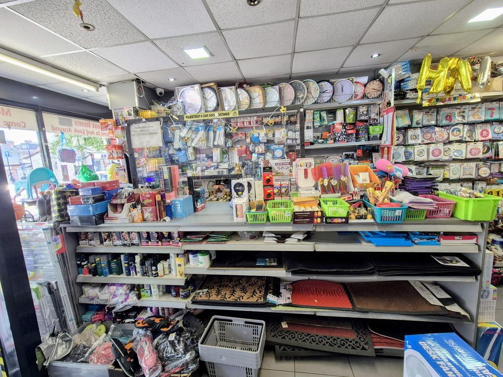 Property photo 3 of 3 Shop 2