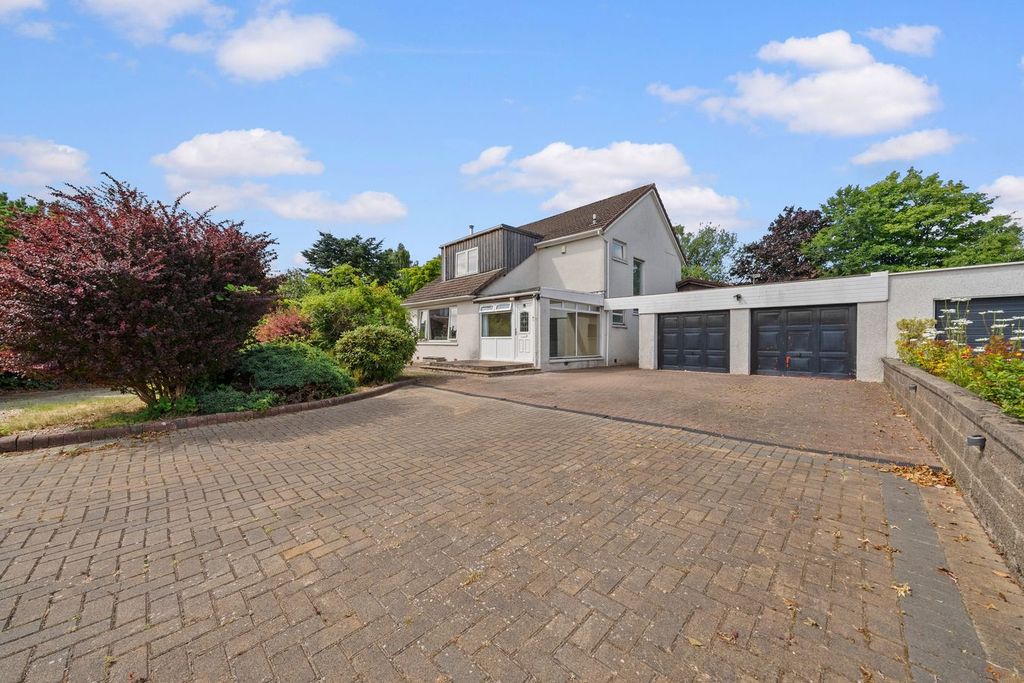 Property photo 1 of 47