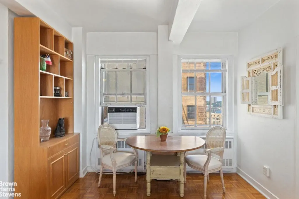 Property photo 2 of 11 <Alttext/>
