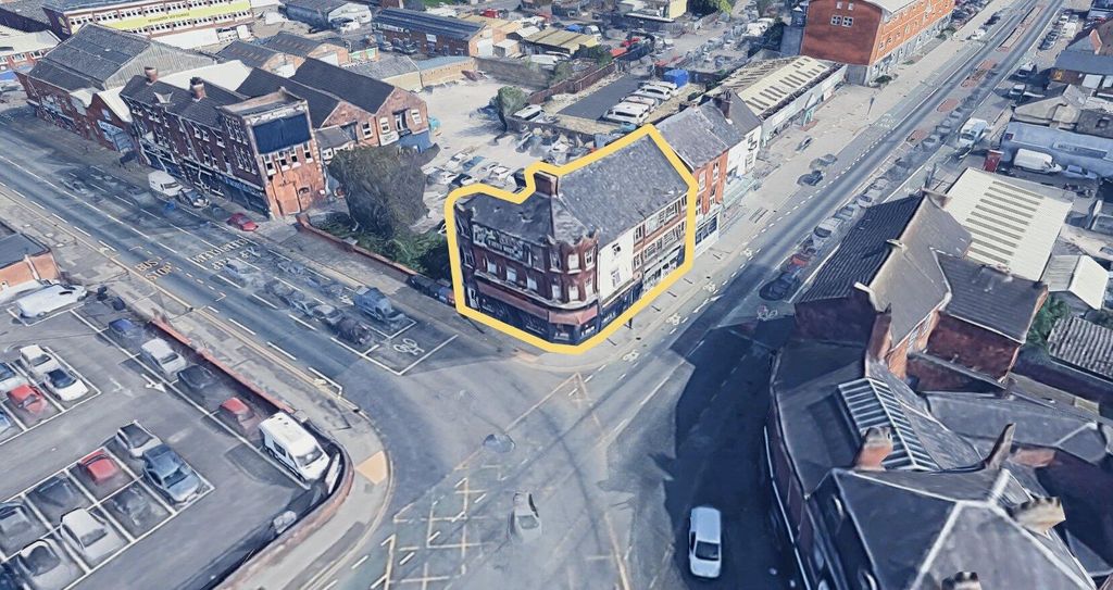 Property photo 2 of 11