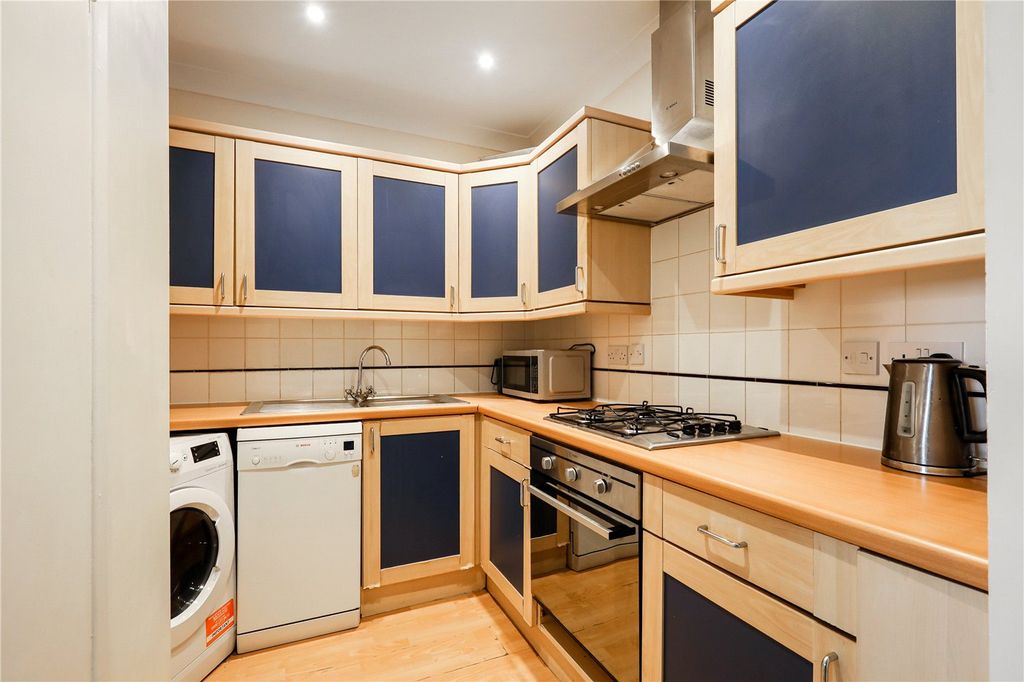 Property photo 1 of 8 Picture No. 08