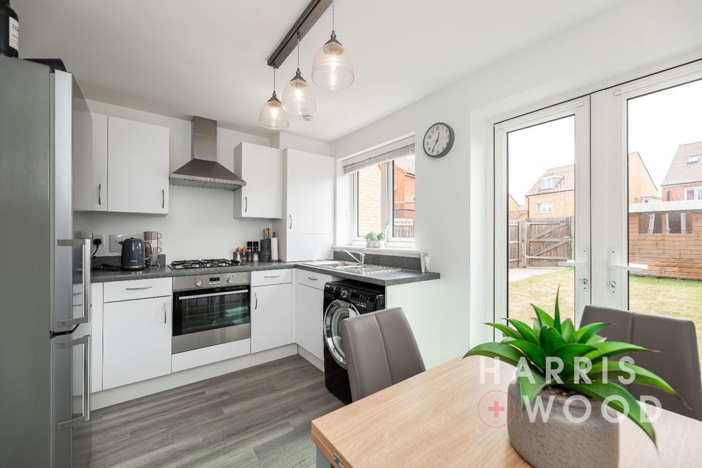 Property photo 3 of 31 4251454
