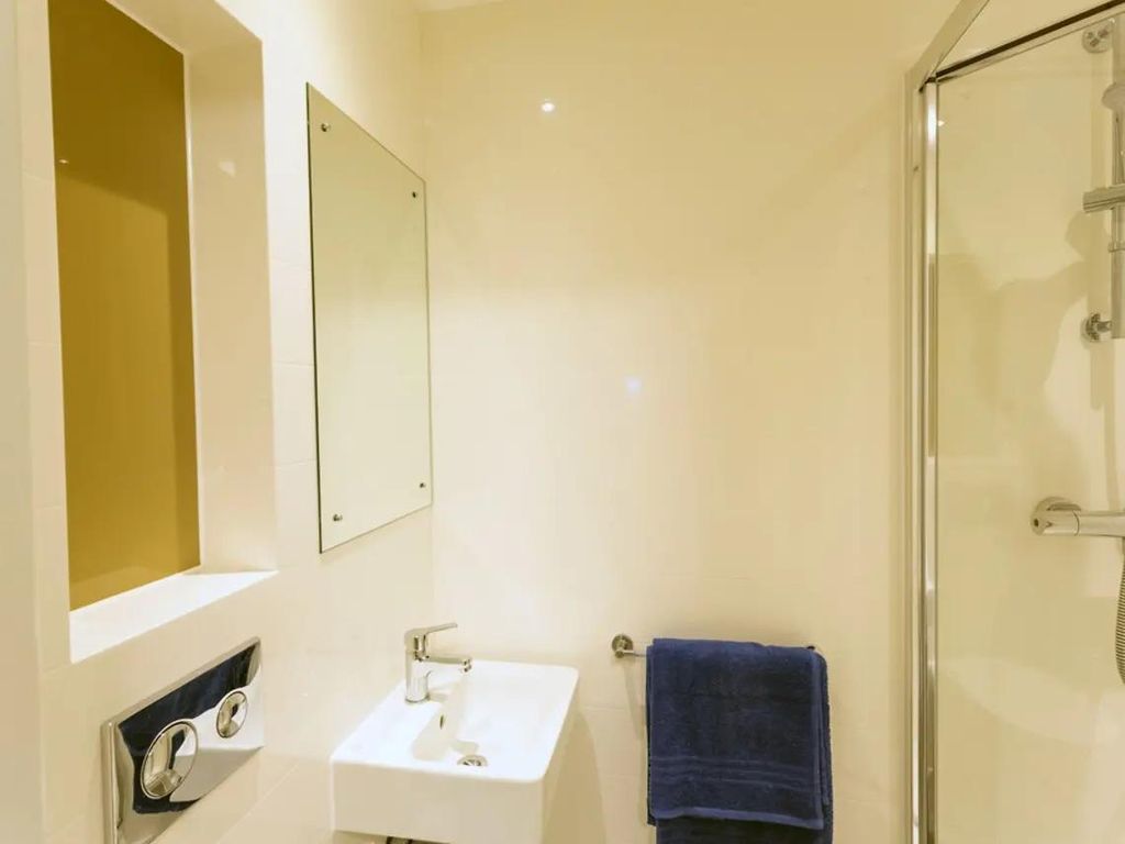 Property photo 1 of 47